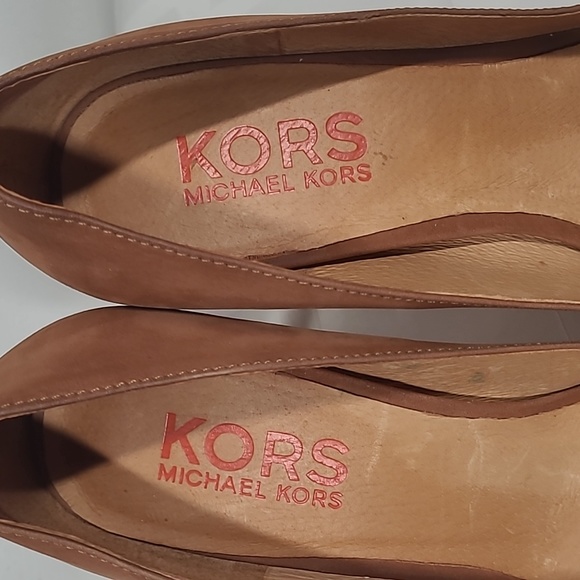 Kors Michael Kors Women's Peep Toe Heels - Picture 5 of 11